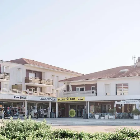 Plage: Duplex Pour 4 Personnes Biscarrosse